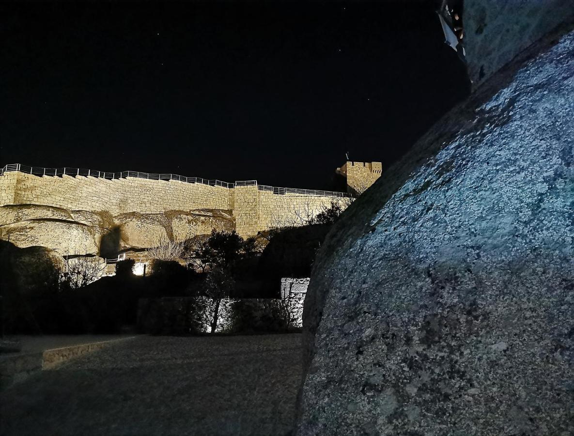 Casa Do Penedo Castle House Βίλα Linhares  Εξωτερικό φωτογραφία
