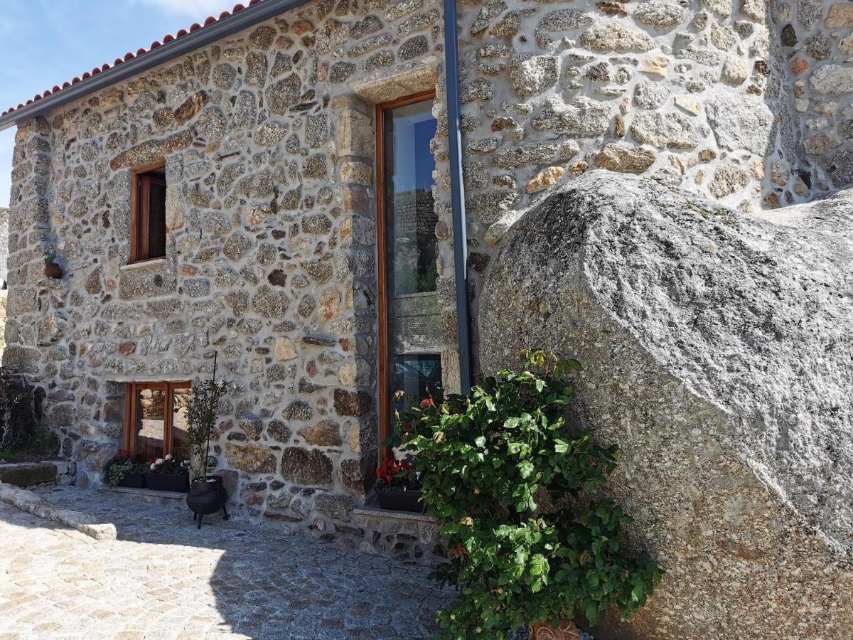 Casa Do Penedo Castle House Βίλα Linhares  Εξωτερικό φωτογραφία