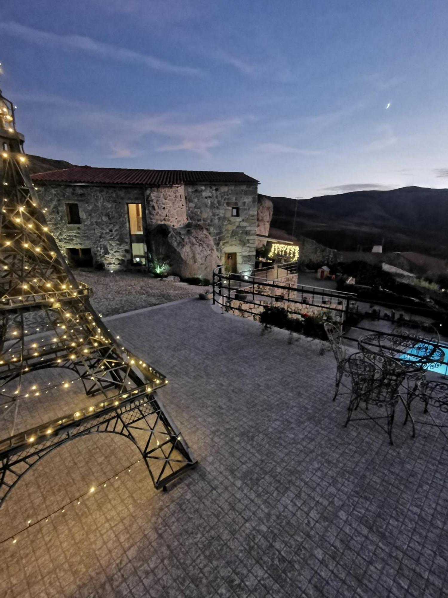 Casa Do Penedo Castle House Βίλα Linhares  Εξωτερικό φωτογραφία